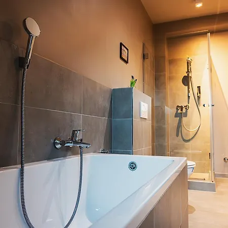 Liro Stadt Lejlighed *